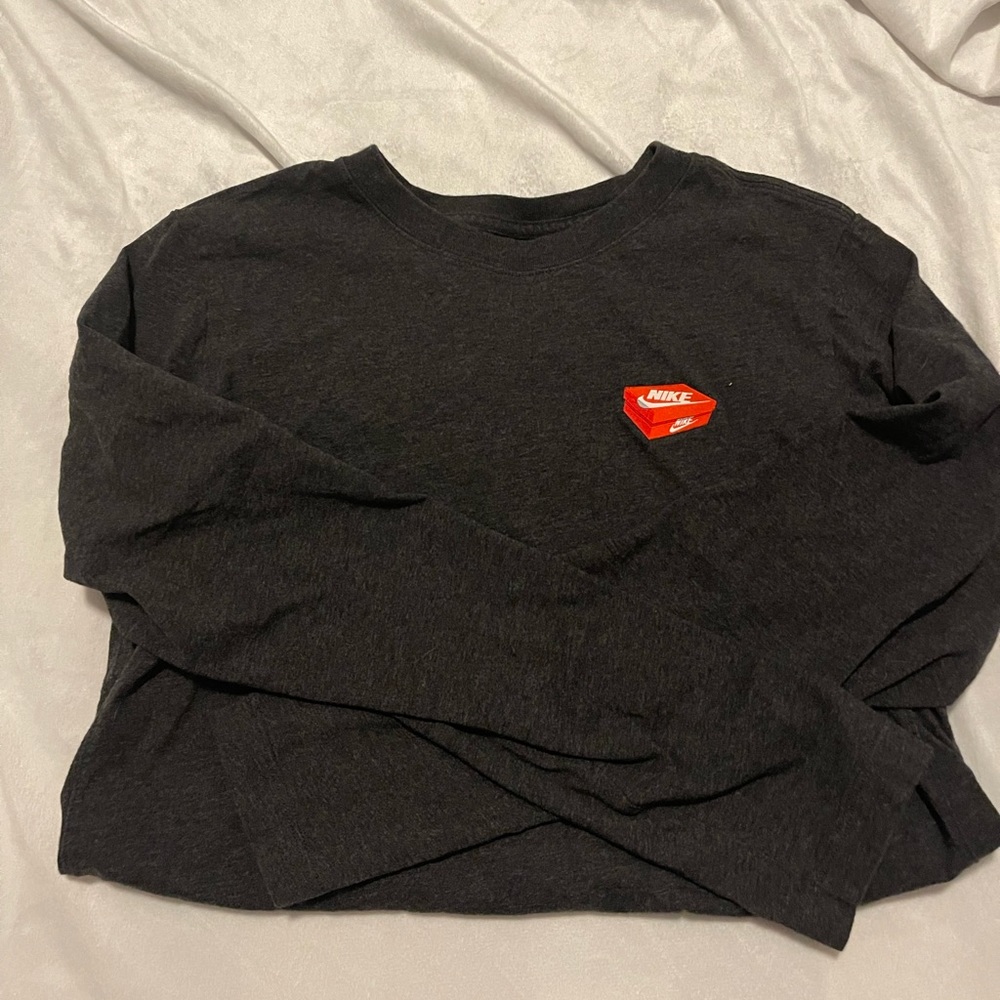 Nike Graphic Long Sleeve T-Shirt Orange Shoebox